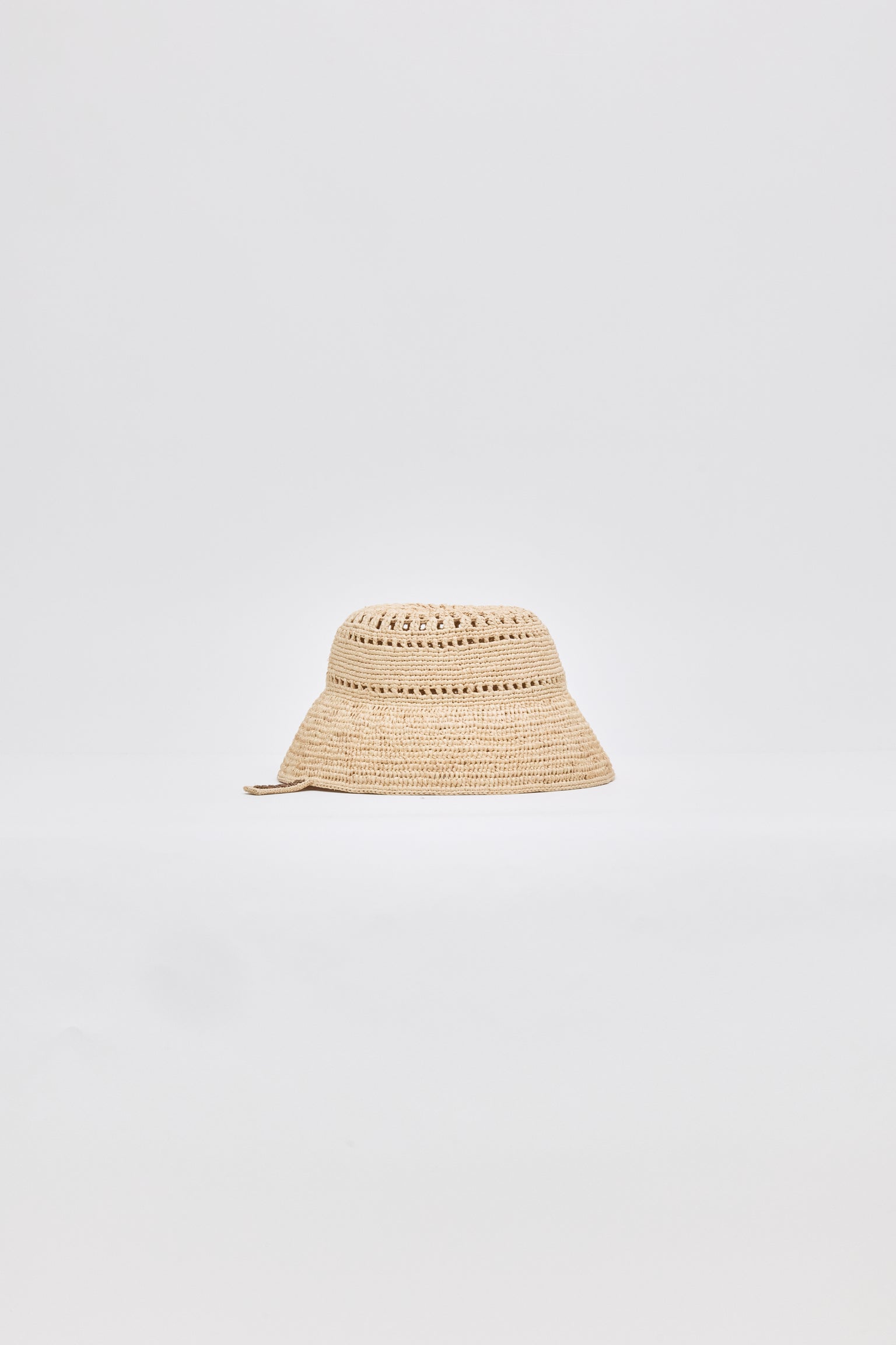 RAFFIA BUCKET - Natural